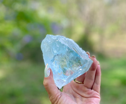 Etched Aquamarine Collector Crystal | Naturally Terminated Aquamarine | Rainbow Inclusions | Blue Banded | Museum Grade | 767g (3835 Carats)