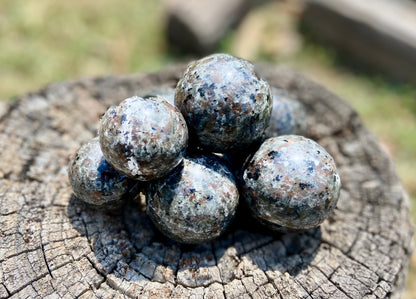 ✨ Yooperlite Sphere | Fluorescent Crystal • Throat Chakra • Truth & Transformation | 100% Natural