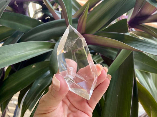 Double Terminated 7 Facets Channeller Clear Quartz Point