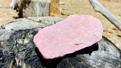Thulite Raw