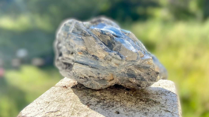 Paraiba Kyanite UV Reactive