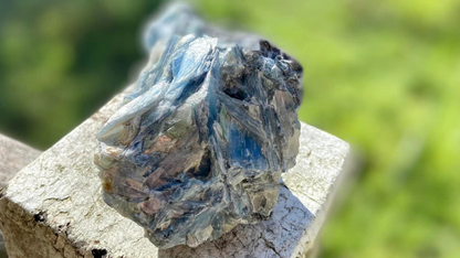 Paraiba Kyanite UV Reactive