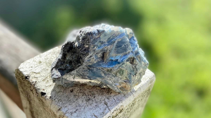 Paraiba Kyanite UV Reactive